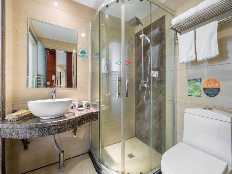 Greentree Inn Yiwu International Trade City Hotel Exterior photo